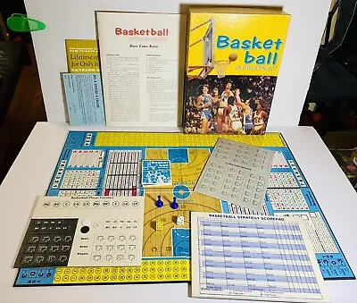 Vintage BASKETBALL STRATEGY Sports Illustrated Bookcase Game Avalon Hill 1974 • $50