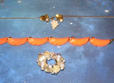 VINTAGE Costume Jewelry Signed Krementz USNER & BSK - 2 Necklaces And 1 Brooch • $19.99