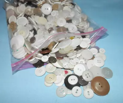 Lot Of Vintage Mixed Buttons For Sewing Crafts Etc. 1.5 Lbs Buttons/Quart Bag • $10.99