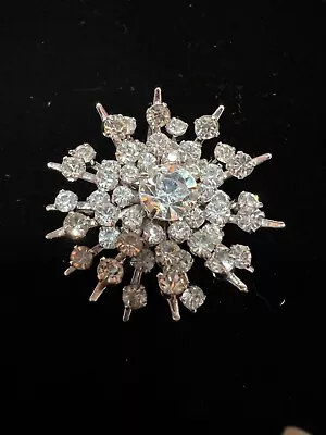 Vintage Snowflake Clear Rhinstone Brooch • $10