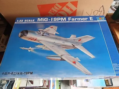 Trumpeter MIG-19PM FARMER E 1-32 - #2209 • $42.87