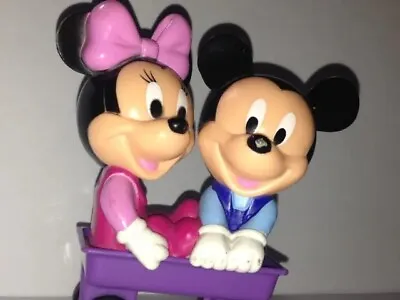 Vintage Disney 2005 Mickey And Minnie Mouse Figure In Wagon • $3.99