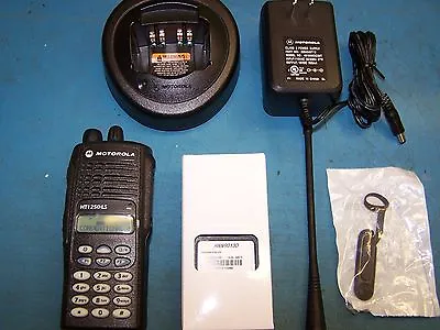 Motorola HT1250 LS UHF 403-470MHz AAH25RDH9DU6AN Mint Tested • $249