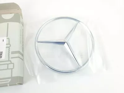 Genuine Mercedes Rear Trunk Star 81-91 W126 SD SDL SE SEC SEL 1267580158 • $31.49