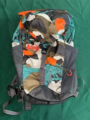 REI Co-op Flash 22 Backpack Multicolor 22L Liters Lightweight Hike Run Travel • $49.99