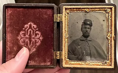 Civil War 1/9th Cavalry Soldier W/ Corps Badge Tintype Photo Image Photograph • $325