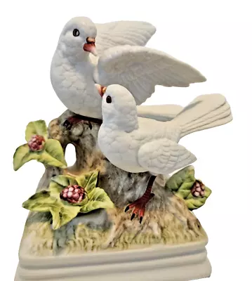 Pair Of Doves Music Box Plays LOVE STORY THEME - Gorham Porcelain Vintage 1980 • $19.99