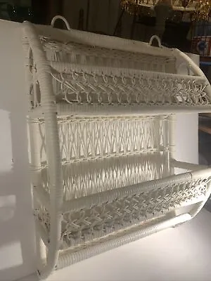 Vintage White Painted Wicker Wall Shelf Cottagecore French Country Farmhouse • $60.04