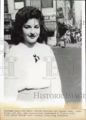 1939 Press Photo Maria Callas Age 16 Outside Her Athens Home - Kfp13098 • $9.99