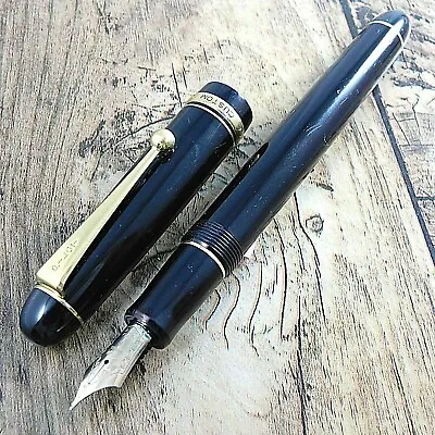 PILOT CUSTOM74 FOUNTAIN PEN VINTAGE BLACK GOLD 14k-585 Nib M  JAPAN • $92