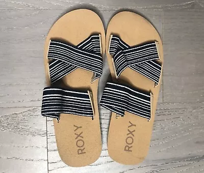 Roxy Shoreside Slip On Sandal Navy And White Size 8 Wide Straps Criss Cross • $11.97