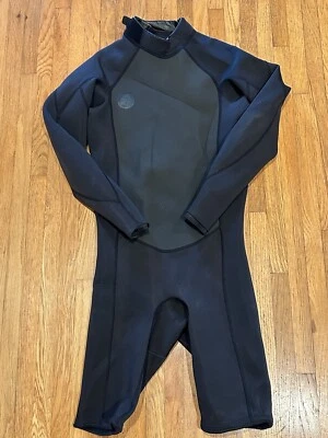 $50 • Buy O’Neill O’Riginal 2mm Back Zip L/S Spring Wetsuit Medium