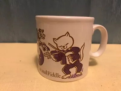 Rare Vintage Nursery Rhyme Childs Cup Mug Cat And Fiddle England • $14.95