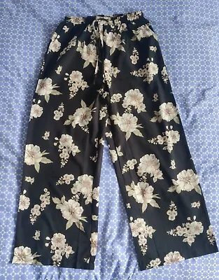 Shein Ladies Black Floral Palazzo Wide Leg Trousers Size Medium  • £2.50