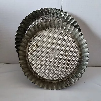 Vintage Kaiser Quiche Flan Tin Molds Pans Fluted Edge 9” And 9 1/2  • $18.34