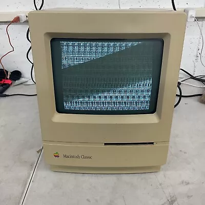 Macintosh Classic M0420 Vintage 1990 Apple Computer • $149.99