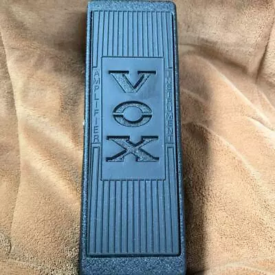 VOX V845 Classic Wah Guitar Effect Pedal F/S With Tracking No • $94.51