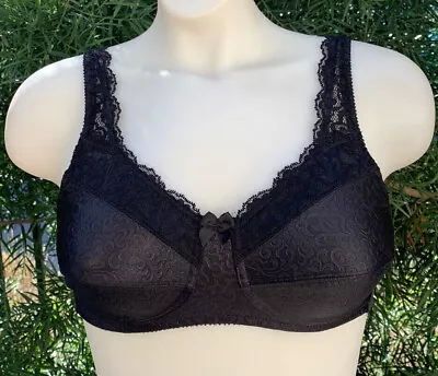 NWT-Amoena  Annabell  #2126 Non-Wire Pocketd Mastectomy Bra-Soft Pretty Comfy • $17.99