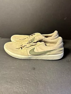 Nike SB Team Classic Beige Low Top Shoe- Men’s Size 13 • $15.99