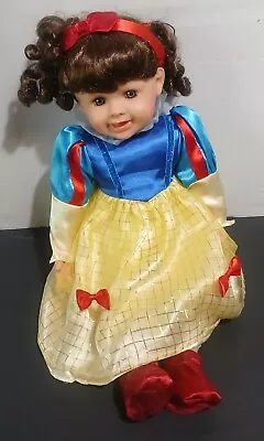 Kinnex International Doll Realistic Vinyl  21  Snow White Baby Music Box NEW • $64.99