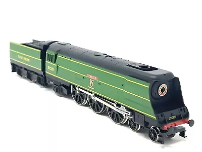Hornby Railways R320 SR West Country Class Loco  EXETER  Green Livery NEW BOXED • £125