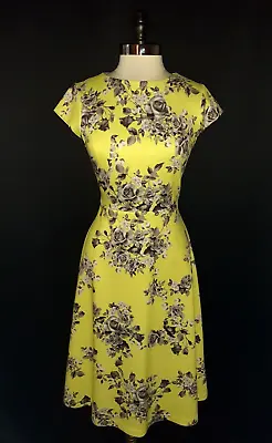 ECI NEW YORK Size 10 A-Line Dress Yellow Grey Floral Short Sleeve Stretch Midi • $34.99