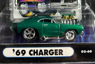 Dodge Charger 1969 Muscle Machines 1:64 Scale Item #02-60 Year 2002 Collection • $5.99