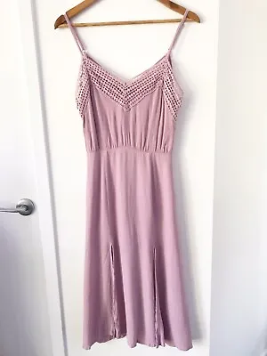 TIGERLILY Size 6 Mauve String Strap V Neck Zip Back Boho Midi Length Dress • $35