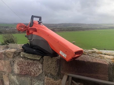 £30 • Buy Flymo Electric Leaf Blower Garden Vac Turbo