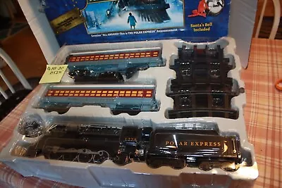 Lionel   The Polar Express  Battery Powered Train Set ( 7-11824 ) • $89.77