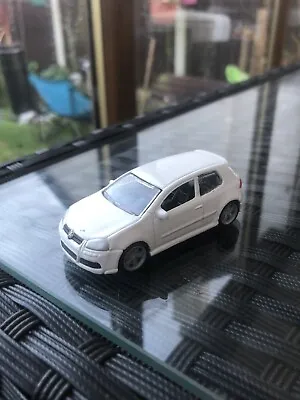 Burago Volkswagen Golf R32 MK6 Toy Model Rare • $6.21