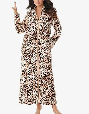 Dreams & Co. Plus Size Leopard Print Microfleece Robe Size 4X(34/36) • $38.99