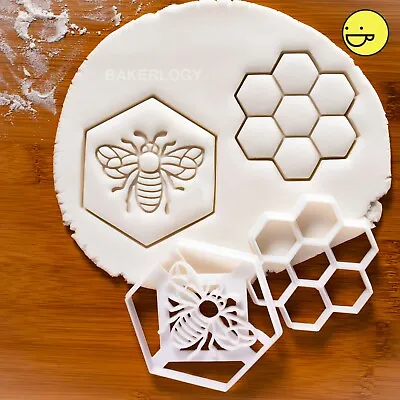 £13.61 • Buy Set Of 2 Cookie Cutters: Honey Bee & HoneyComb | Honeybee Bumblebee Bumble Hive