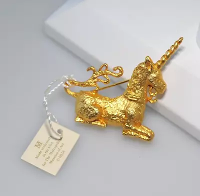 Vtg MMA Metropolitan Museum Art Unicorn Brooch Gold Rests Garden  NWT  NOS AJ7 • $47