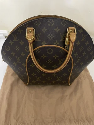 £1300 • Buy Large Handbag Louis Vuitton Ellipse MM Hand Bag Monogram Canvas (March 2022)
