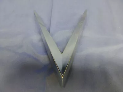 1947 Cadillac Hood V  Emblem Part Number 1452779 Super Nice • $149.95