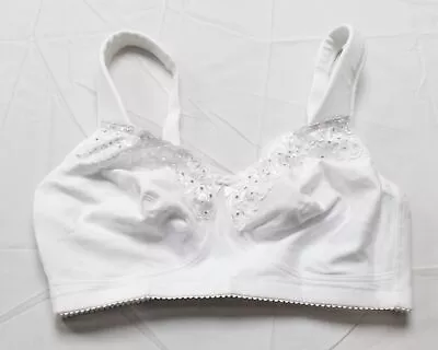 Miss Mary Of Sweden Women's Non-Wired Broderie Anglaise Bra SO3 White Size 36D  • $29.99