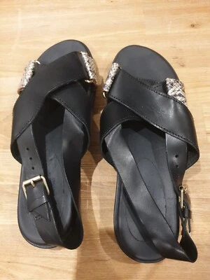 $80 • Buy DOF Studios Crossover Leather Sandals In Size 41 EU/ 10 AU