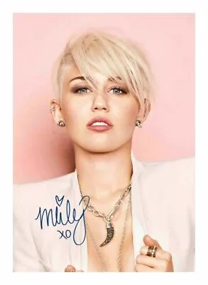 Miley Cyrus Autograph Signed Pp Photo Poster • £6.89