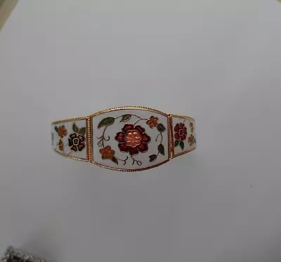 Vintage Cloisonne Bracelet Enamel Flower Clamper Hinged Cuff White • $14