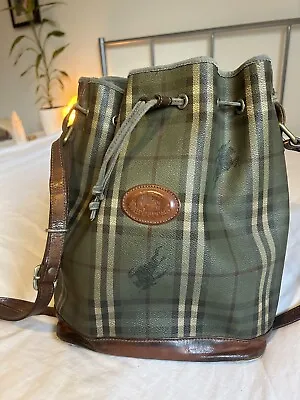 £100 • Buy Vintage Burberry Bucket Cloth Nova Check Bag