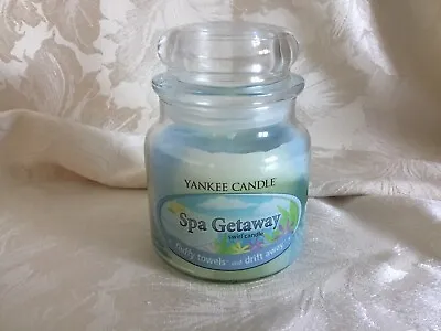 Yankee Candle “Spa Getaway” Med Jar Swirl Candle 2016 Pour From USA • £15.95