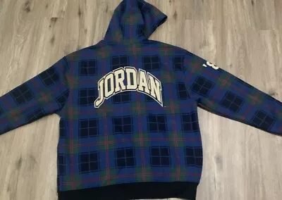 Air Jordan Plaid Hoodie Men's XL Blue Long Sleeves Crest Sweatshirt • $29.99
