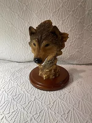 Vintage Wolf Sculpture  #4103 “Before The Chase” Mill Creek Studios S. Herrero • $60