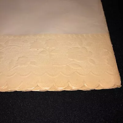 Vintage 1940s ROYLEDGE Kitchen SHELF PAPER 9 FT Unused Embossed CREAM FLOWERS • $24.95