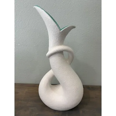 Royal Haeger Pottery Serpentine Vase #483 White Lava Glaze And Tulip Opening • $75