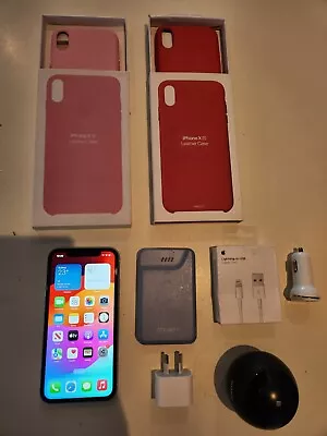 Apple IPhone XR 64GB (Unlocked) And Accessories Powerbank  Speaker In Car USB • $299