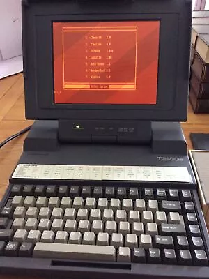 TOSHIBA T3100E SYSTEM UNIT Vintage Laptop Computer With Chess AutoRoute Paradox  • £50
