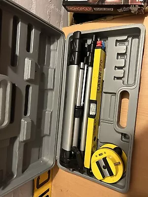 Parkside 670 Laser Tool Level Kit With Tripod Carry Case • £19.78