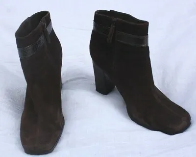 Via Spiga 8 Brown Suede Leather Square Toe Ankle Booties Boots Heel • $39.99